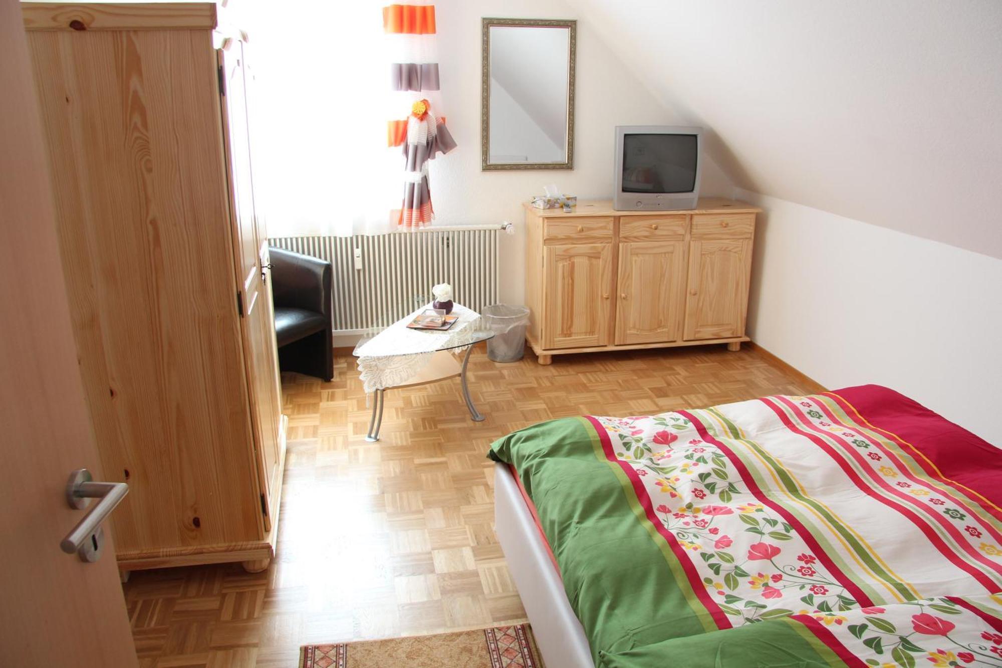 Hotel Am Schloss Neuenstein ห้อง รูปภาพ