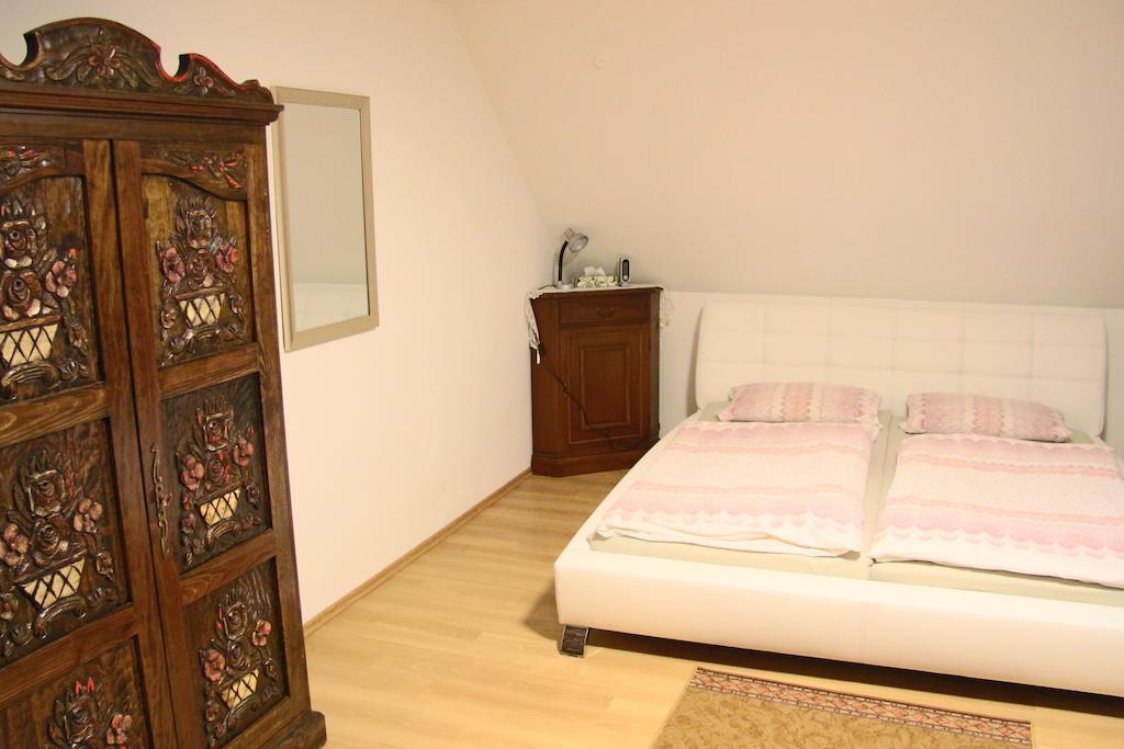 Hotel Am Schloss Neuenstein ห้อง รูปภาพ