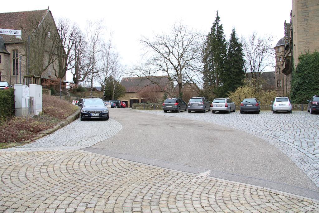 Hotel Am Schloss Neuenstein ภายนอก รูปภาพ